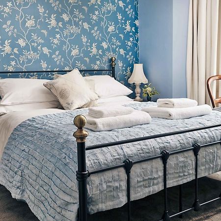 The End House Bed and Breakfast Cambridge  Exteriör bild