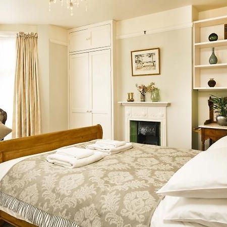 The End House Bed and Breakfast Cambridge  Exteriör bild