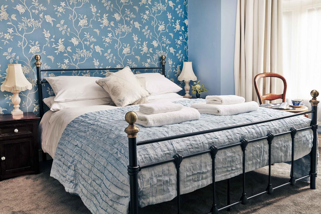 The End House Bed and Breakfast Cambridge  Exteriör bild